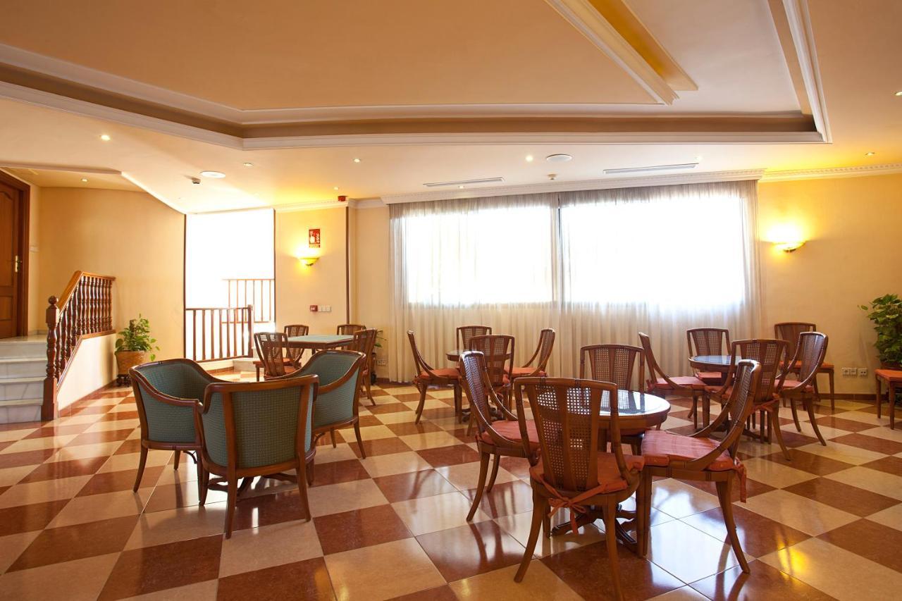 Princesa Playa Apartahotel 4*